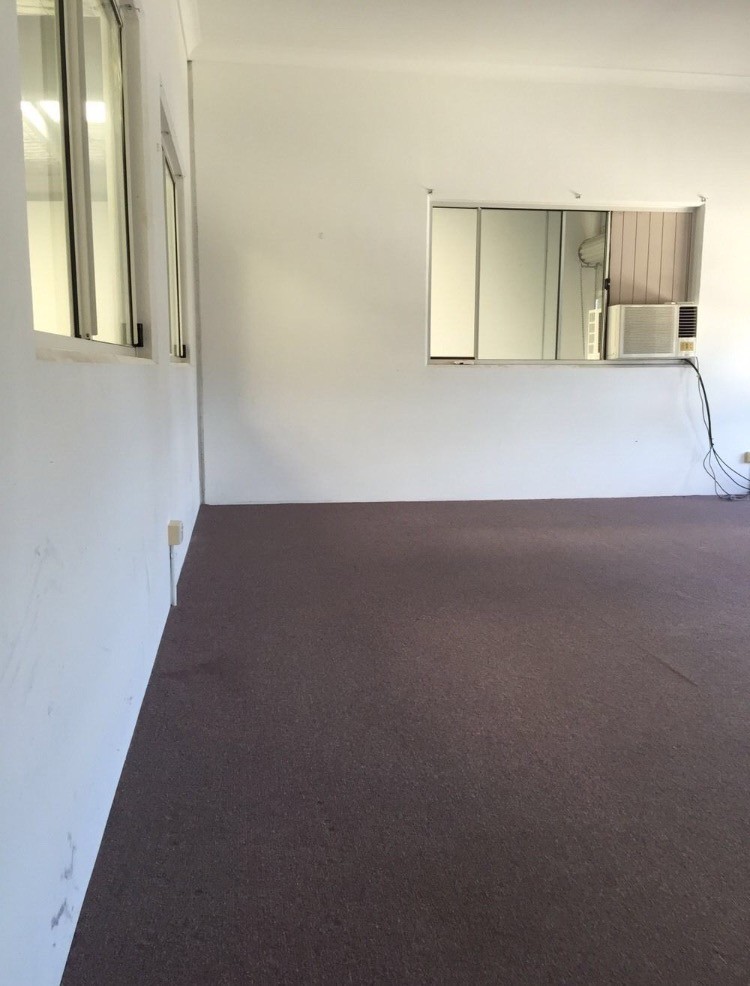 Medical room for rent Large Clinic Room  VARSITY LAKES Queensland Australia