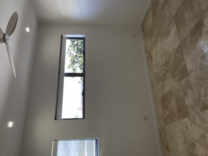 Medical room for rent Practitioner Room With Storage And Private Bathroom In Brand New Boutique Clinic Palm Beach Queensland Australia