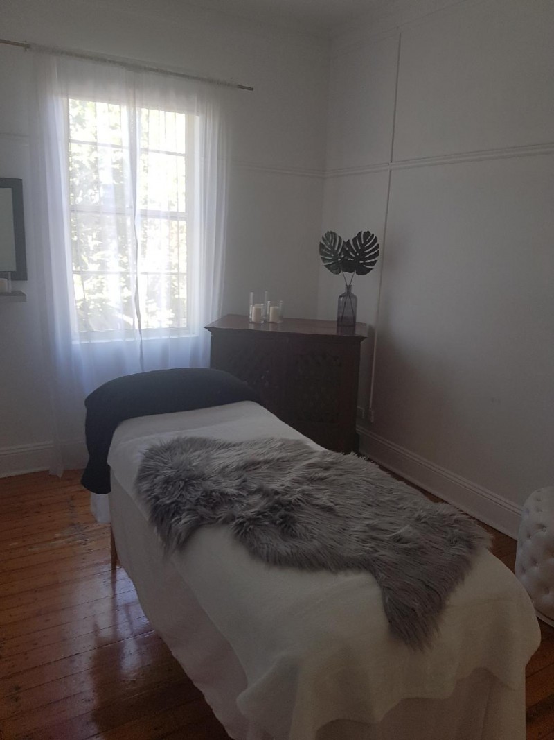 Medical room for rent Reception, Waiting Room, Treatment Rooms Cooks Hill New South Wales Australia