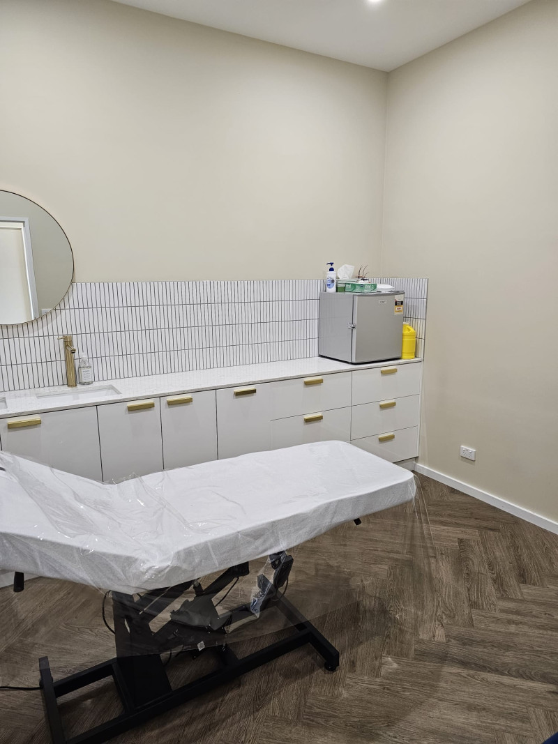 Medical room for rent Health & Wellbeing Private Suite Roxburgh Park Victoria Australia